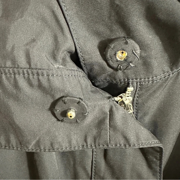 Talbots black jacket/windbreaker, size M, fully lined, snap closures, spring - Picture 5 of 14